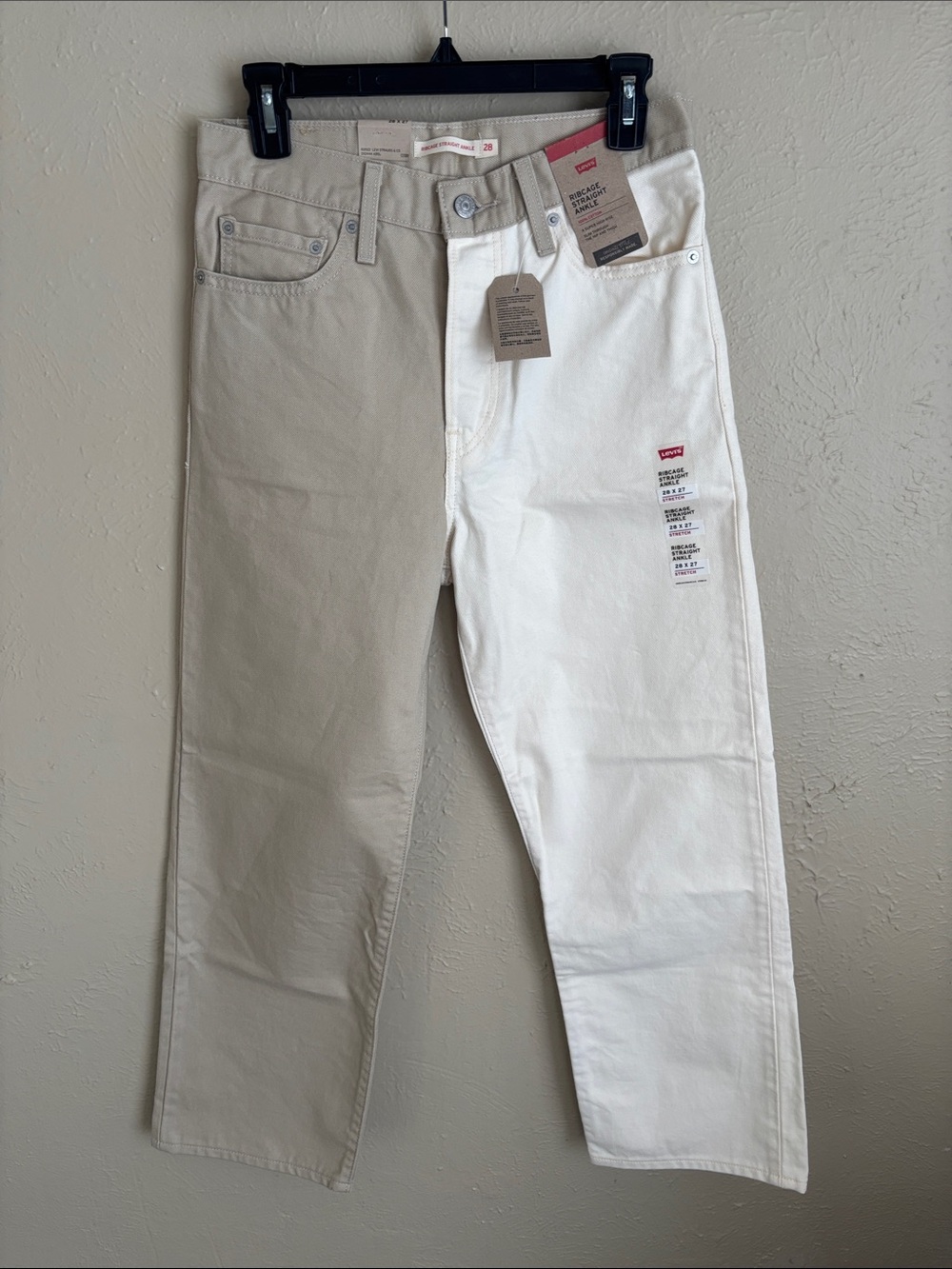 Levi’s Ribcage Straight Ankle Stretch Tan/Cream Color block 100% Cotton Jeans